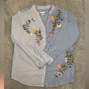 Charter Club Blue Striped Blouse with Floral Embroidery Size 12 Cortagecore